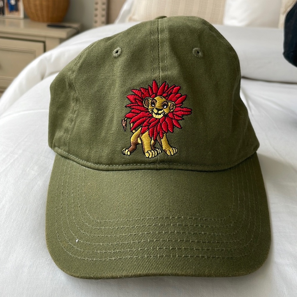 Disney parks the lion king simba hat